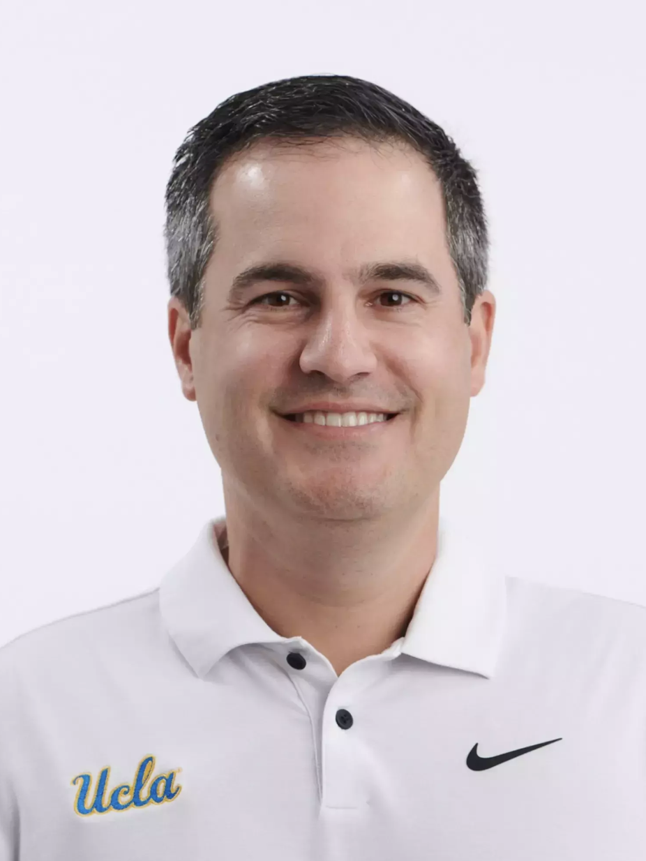 [Imagen de Entrenador Armen Kirakossian]